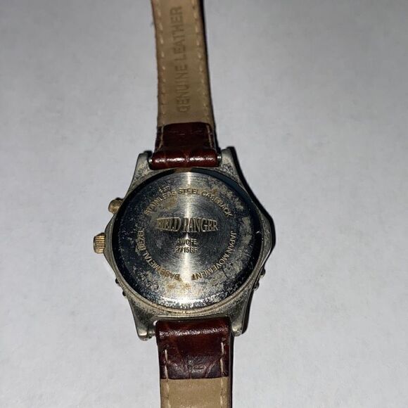 Field Ranger Women's Round Night Light Quartz Leather Brown Wrist Watch - Picture 5 of 9